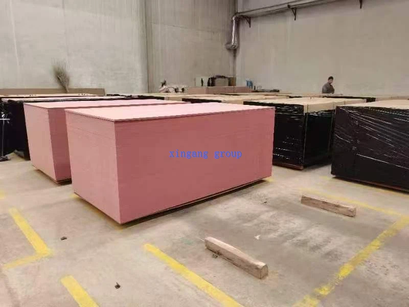 รับประกันคุณภาพ MDF แกนสีแดงทนไฟ MDF สารหน่วงไฟ